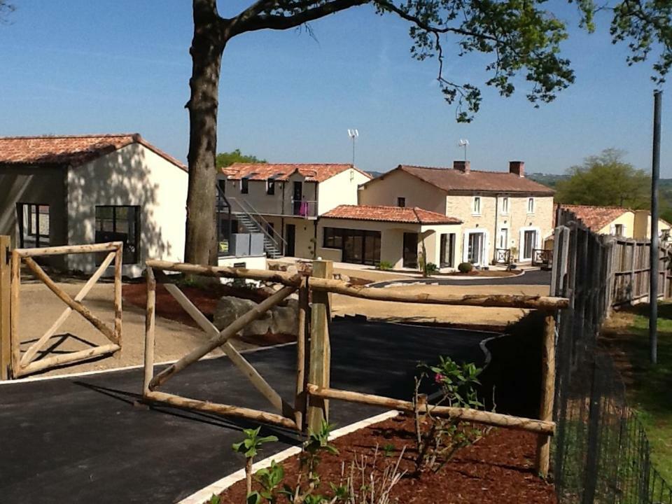Gites De La Bibudiere Le Boupere Luaran gambar